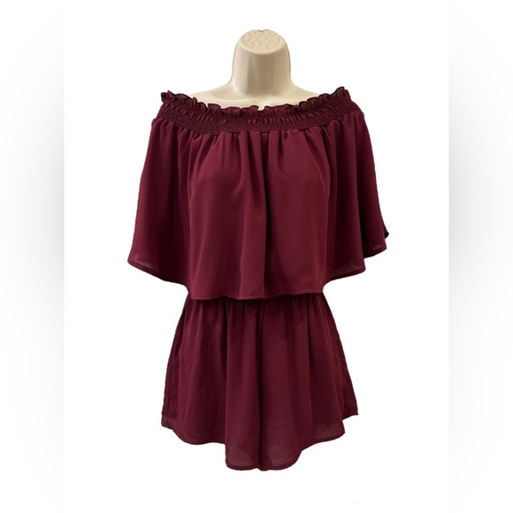 Peach Love Burgundy Plum Off Shoulder Shorts Romper Size S - Picture 1 of 8